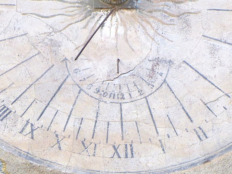 Villefranche-de-Conflent - Sundial